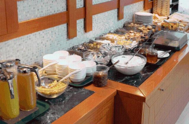 Elpida City Hotel Сере Экстерьер фото