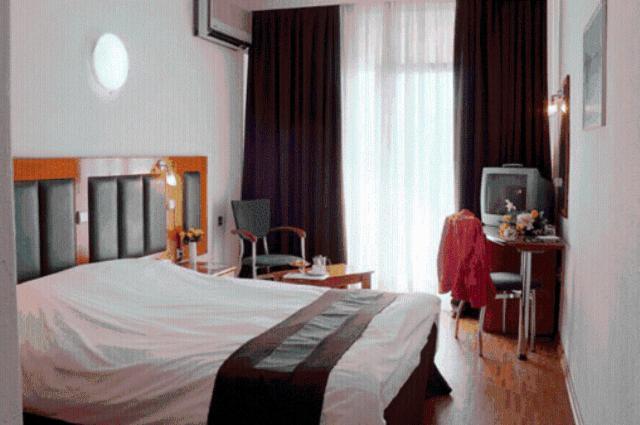 Elpida City Hotel Сере Номер фото