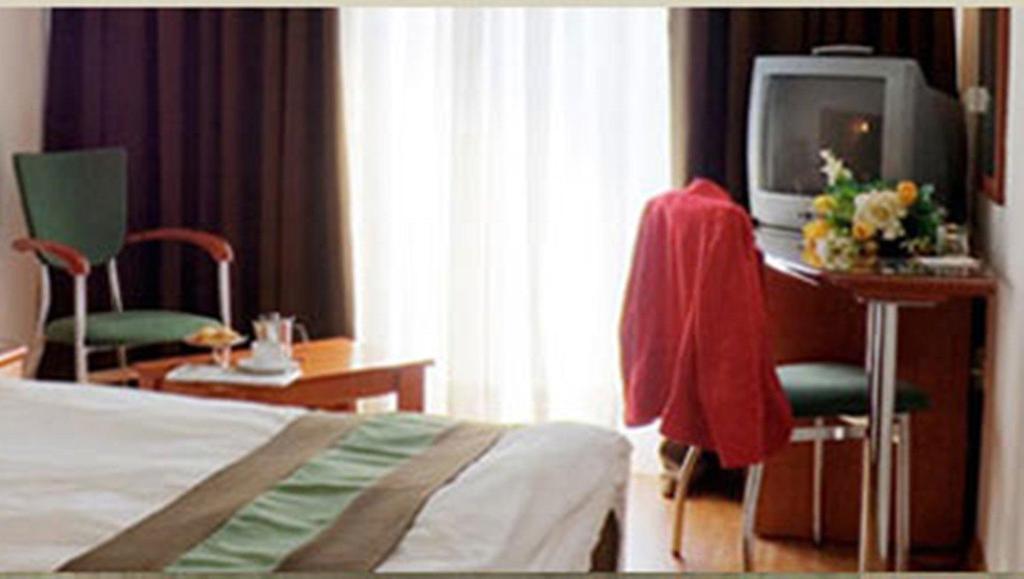 Elpida City Hotel Сере Номер фото