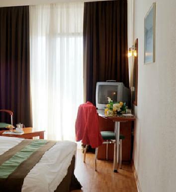 Elpida City Hotel Сере Экстерьер фото